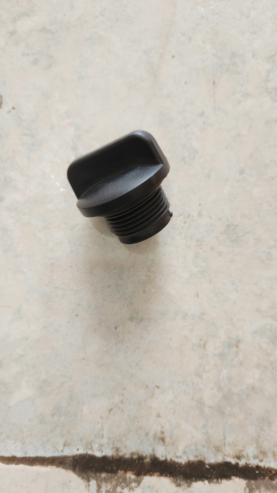 Bouchon fileté plastique