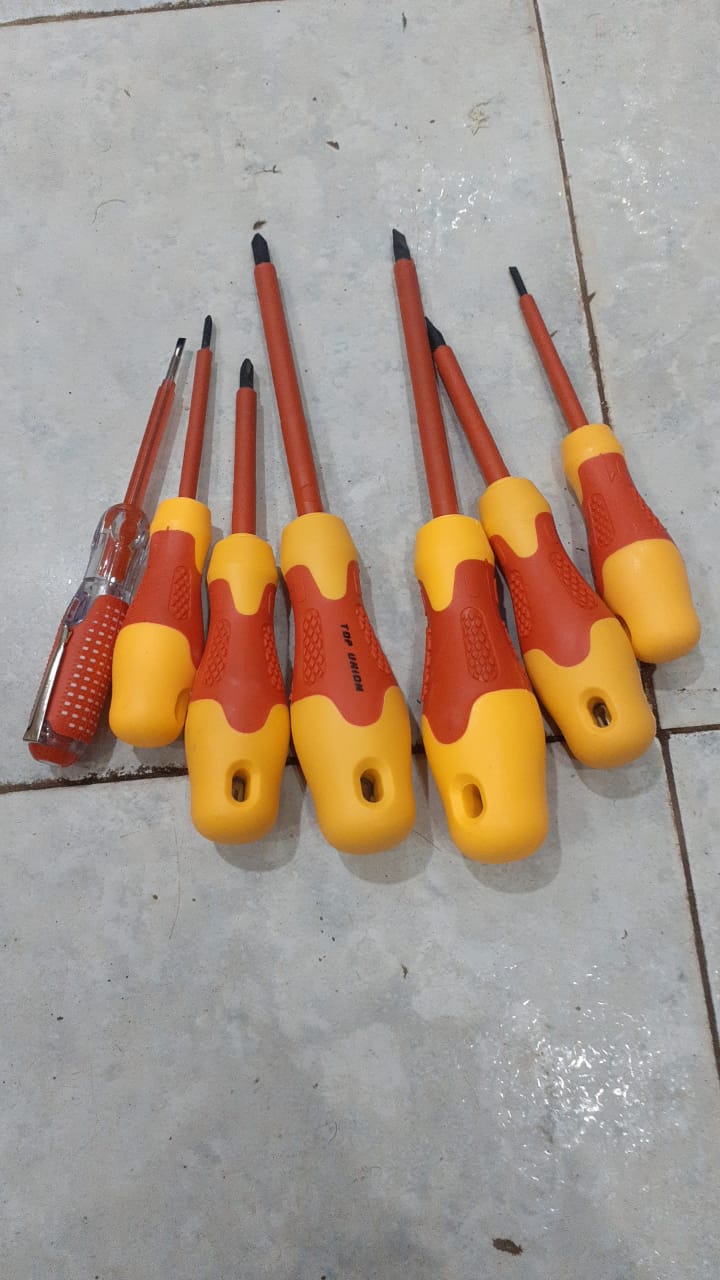 مجموعة مفكات معزولة VDE 1000V - 7 قطع