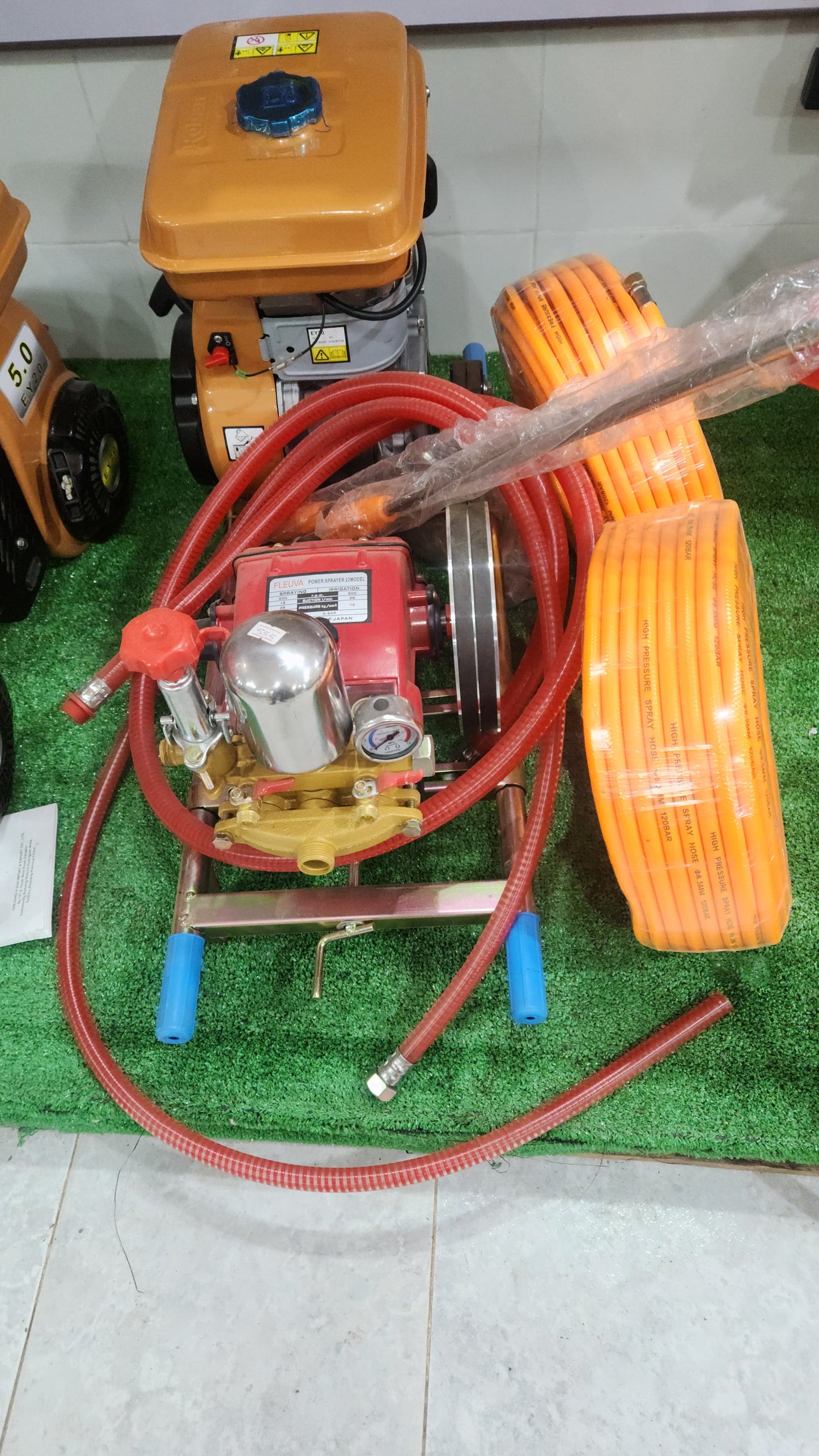 Pulvérisateur agricole thermique 4 temps – 50 L/min avec accessoires