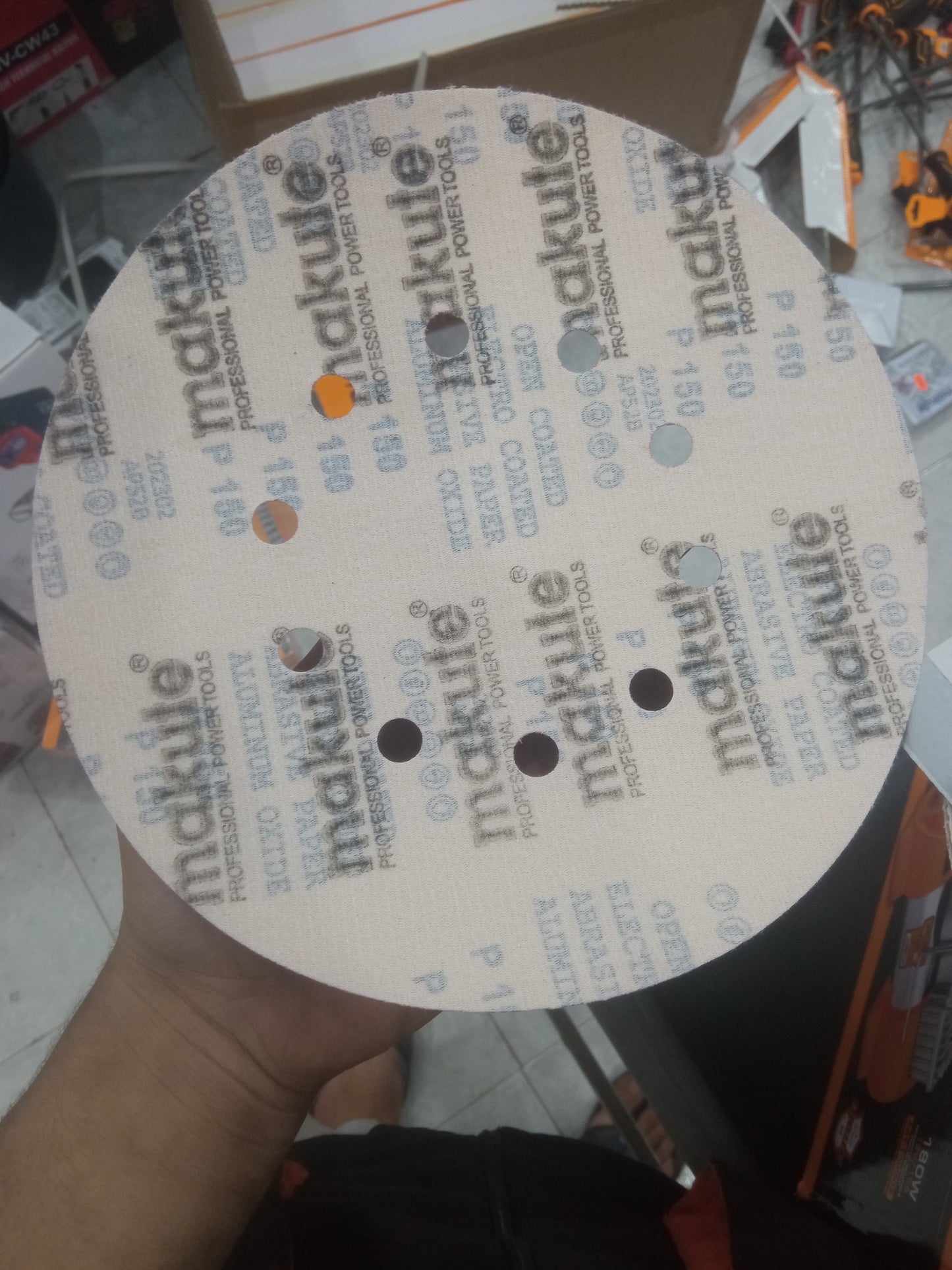 Dos velcro disque abrasif Makute 215mm P150