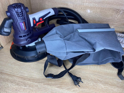 Ponceuse murale Makute avec sac aspirateur