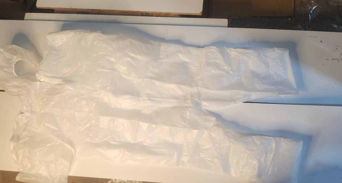 Combinaison de Protection Jetable Blanche avec Capuche