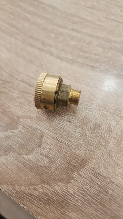Raccord Laiton Mâle avec Capuchon - Plomberie