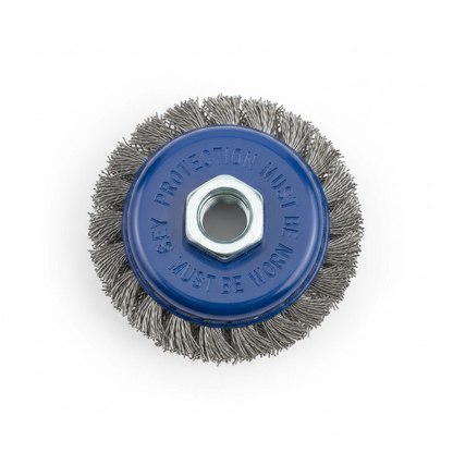 Brosse vue dessus fond blanc