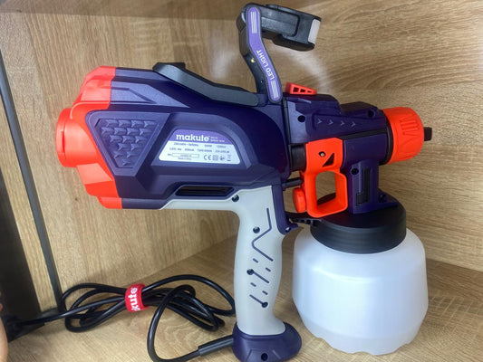 Pistolet à peinture Makute