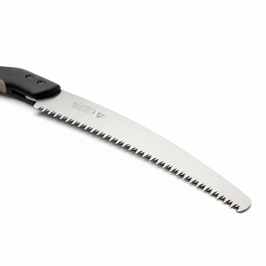 Scie d'élagage courbe Bellota - Détail de la lame dentelée