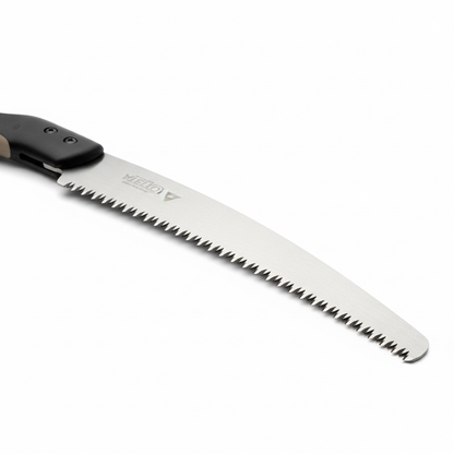 Scie d'élagage courbe Bellota - Détail de la lame dentelée