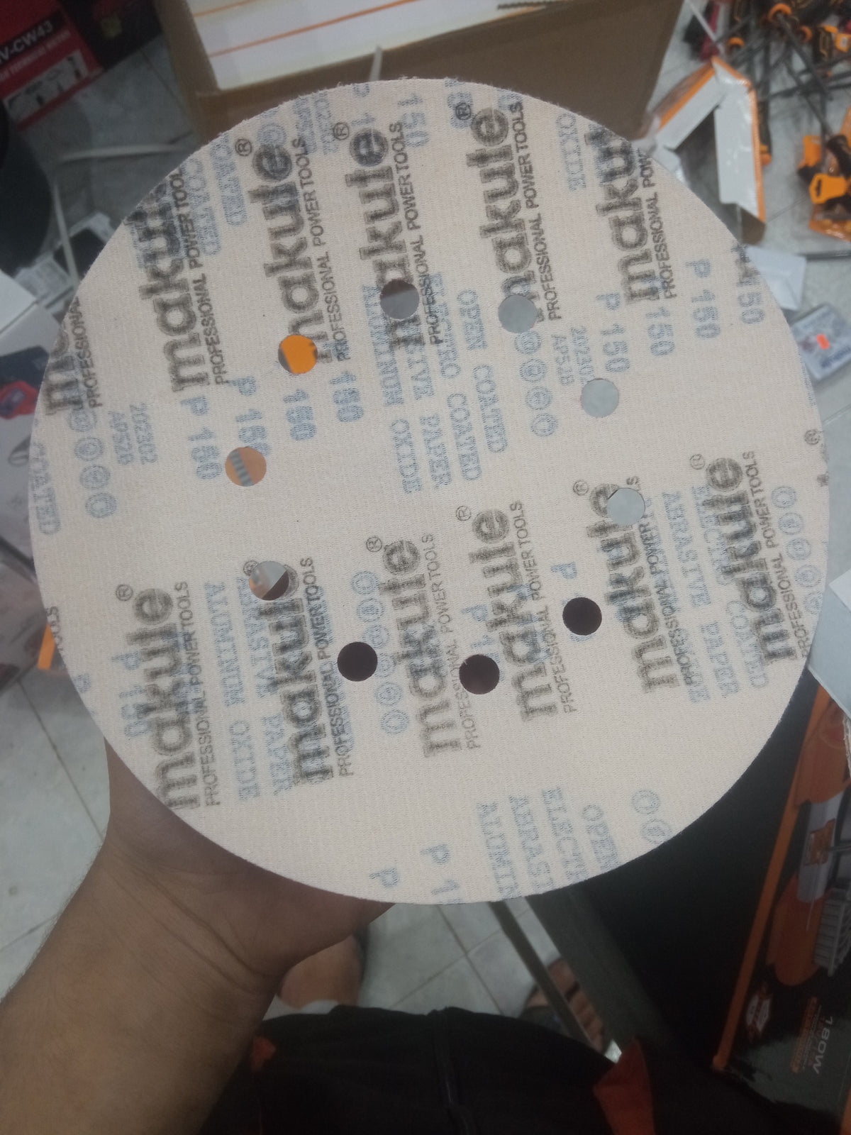 Dos velcro disque abrasif Makute 215mm P150