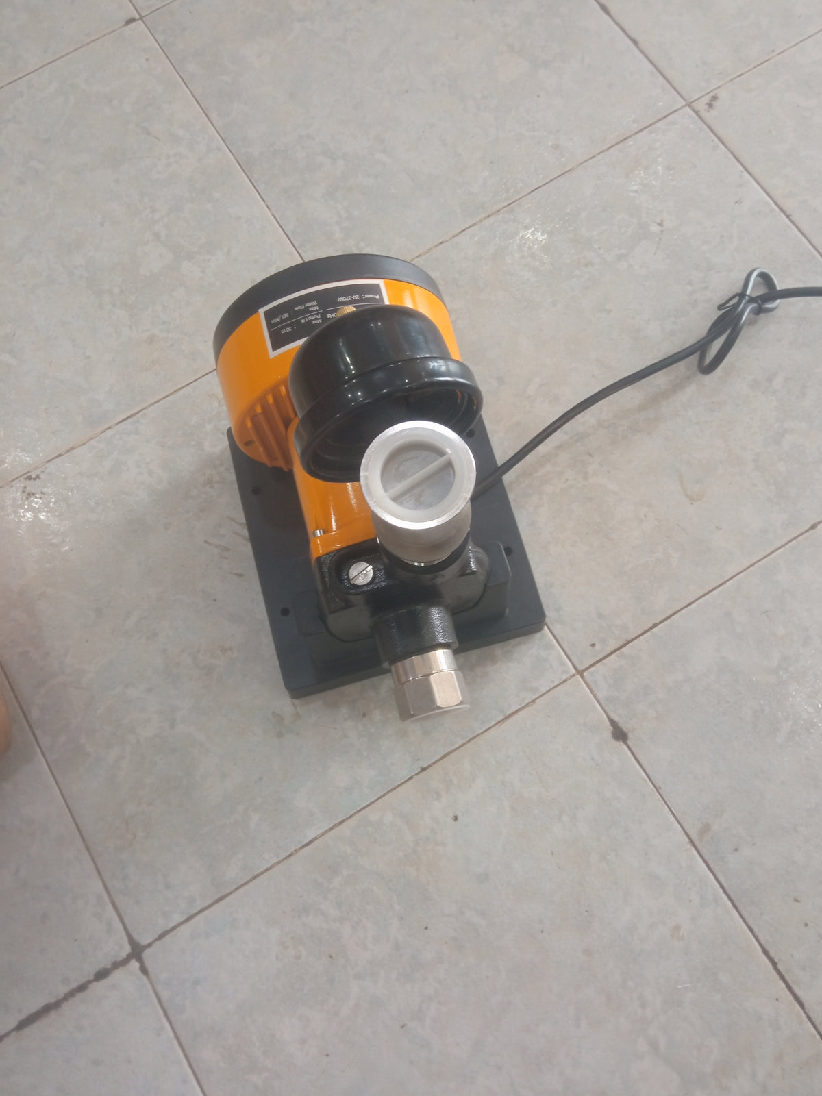 HIZAN LXPro80 – Pompe Surpresseur à Aimant Permanent 370W